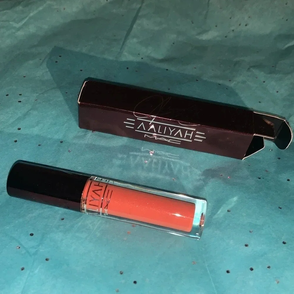 Aaliyah x Mac lipgloss NWT Mac cosmetics spring lip makeup limited edition